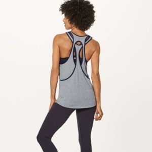 Lululemon double back tank size 8 never worn